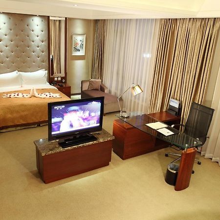 Dalian Furong International Hotel Exterior foto